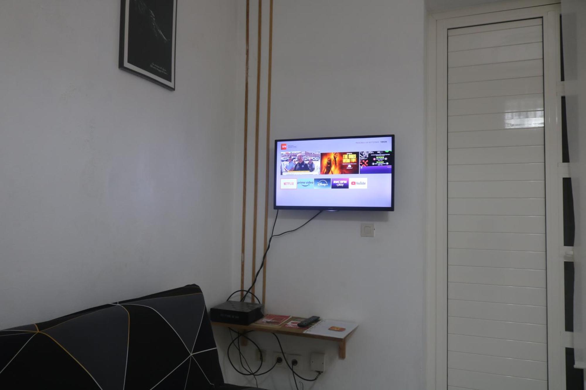 Le Moringa Apartment Baie-Mahault Bagian luar foto